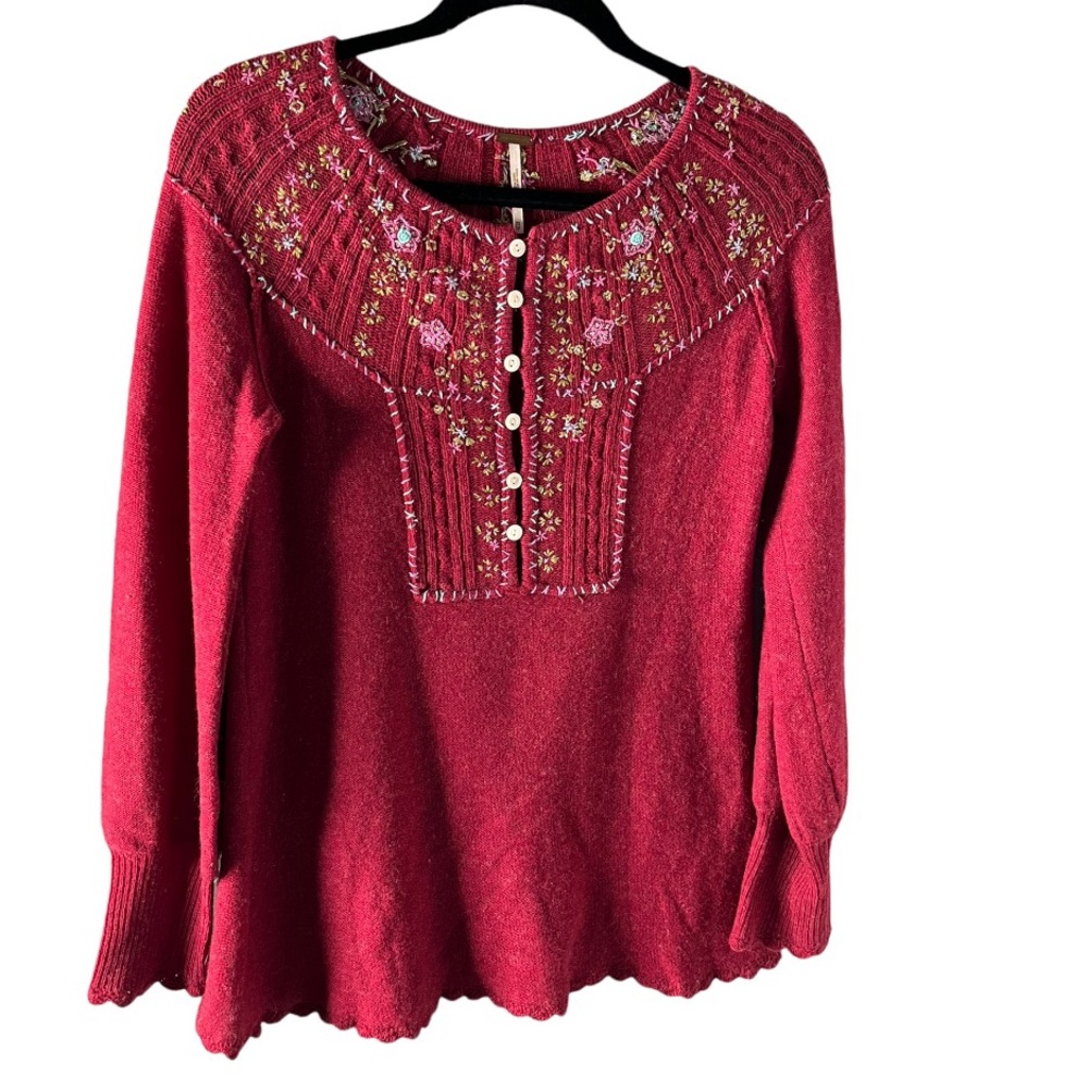 Free people burgundy floral embroidered wool pullover babydoll sweater size XS